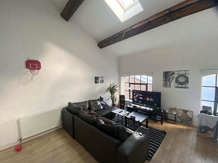 5 Bedroom House To Rent In Watkinson Street House **, Liverpool, L1