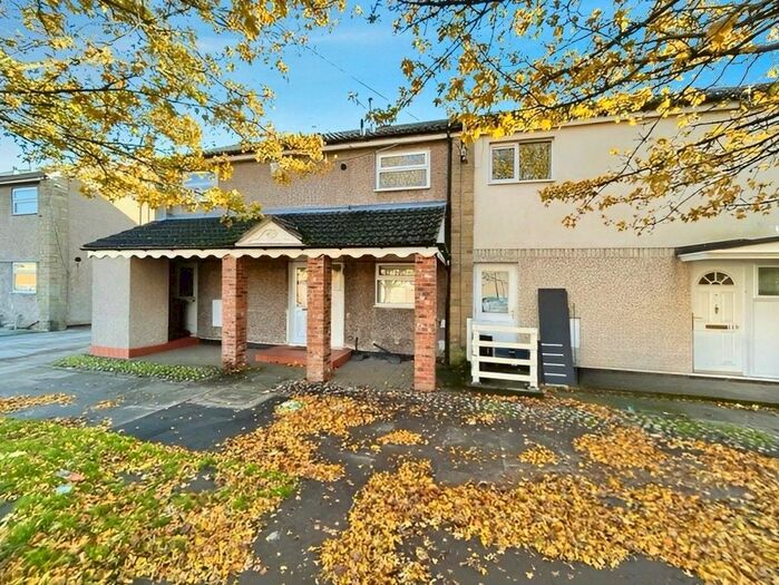 3 Bedroom Detached House To Rent In Goodison Boulevard, Doncaster, South Yorkshire, DN4