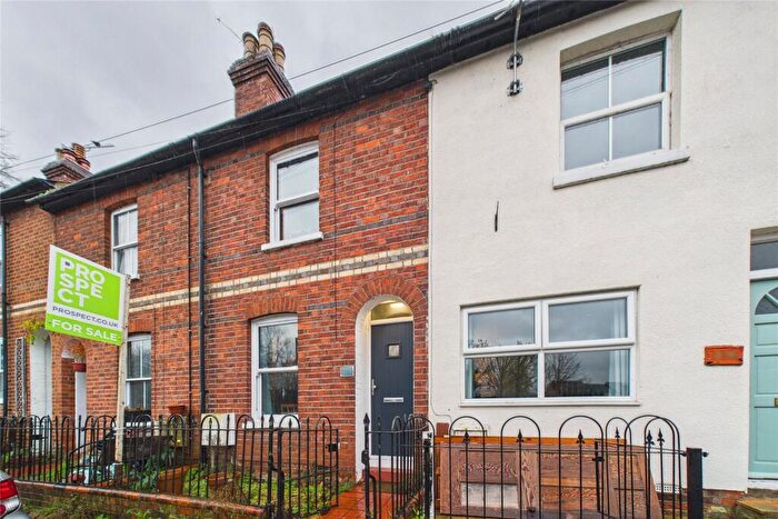 2 Bedroom Terraced House For Sale In Kennet Side, Reading, Berkshire, RG1