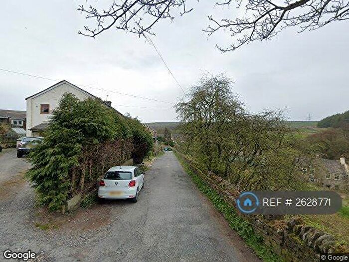 3 Bedroom Semi-Detached House To Rent In Weir Lane, Weir, OL13