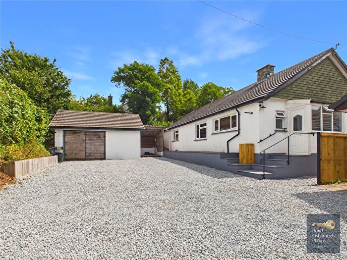 4 Bedroom Bungalow For Sale In Rectory Road, Dolton, Winkleigh, EX19
