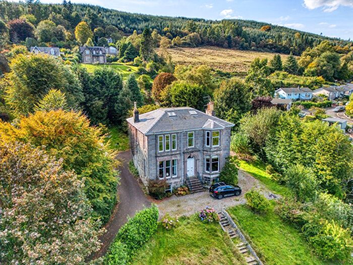 4 Bedroom Property For Sale In Upper Flat, Stonefield, Clynder, G84