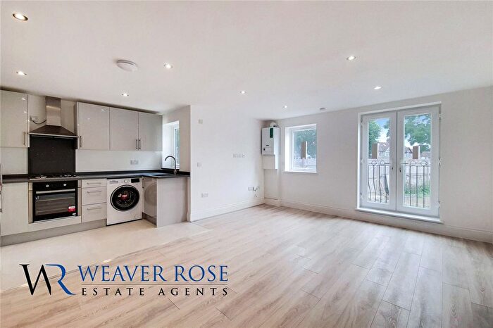 1 Bedroom Flat To Rent In Alizah Court, Rosewood Avenue, Greenford, Middlesex, UB6