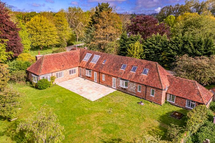 4 Bedroom Detached House For Sale In The Old Barn, Aldworth, RG8