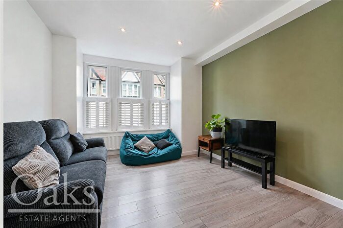 2 Bedroom Flat To Rent In Sangley Road, South Norwood, SE25