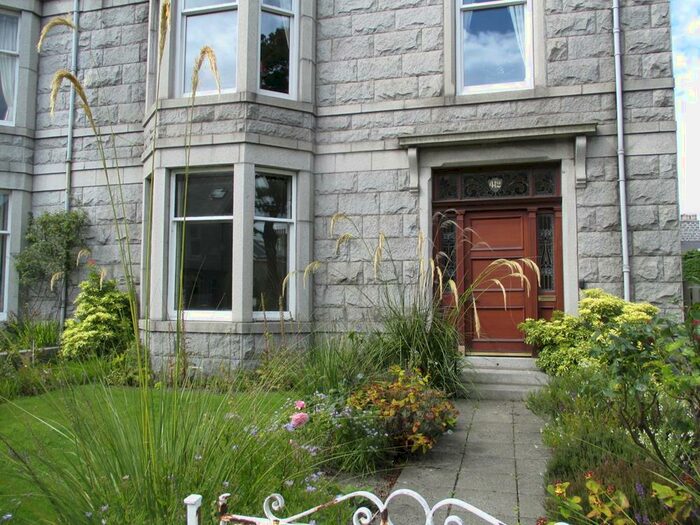 2 Bedroom Flat To Rent In Great Western Road, Aberdeen, AB10