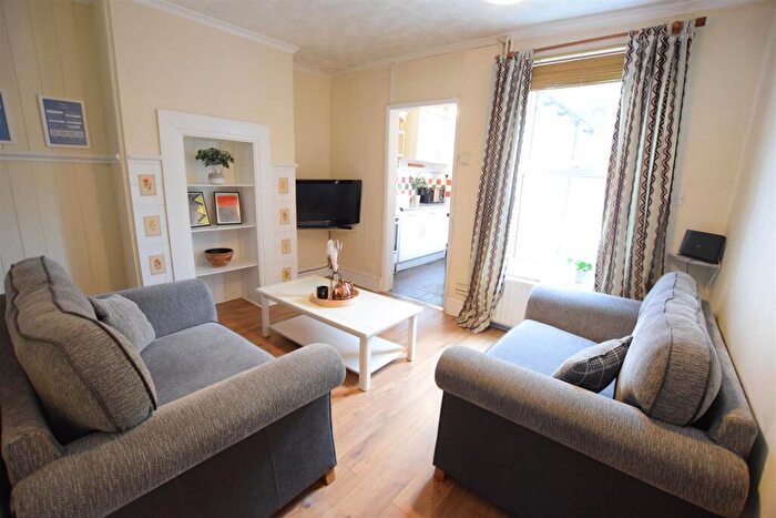 3 Bedroom Terraced House To Rent In St. Faith's Street - Student House - /, LN1