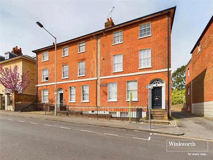 1 Bedroom Apartment For Sale In Chancery Mews, Russell Street, Reading, Berkshire, RG1