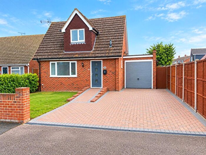 2 Bedroom Detached Bungalow For Sale In Dreadnought Avenue, Minster On Sea, Sheerness, ME12