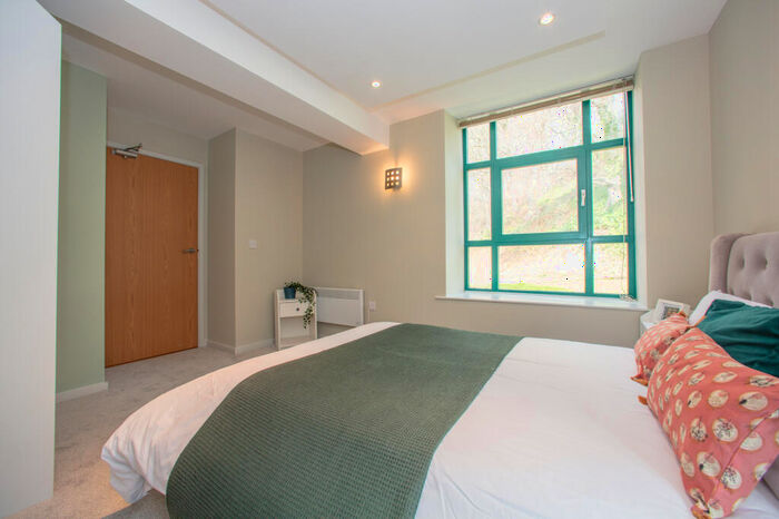 2 Bedroom Apartment To Rent In Hebble Brook Mill, Riverside Court, Halifax, Halifax, HX3