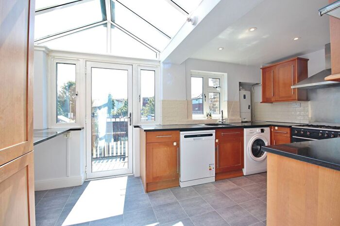 3 Bedroom Terraced House To Rent In Hartham Road, Isleworth, TW7