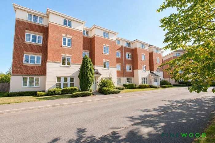 2 Bedroom Apartment For Sale In Berkley House, Forge Drive, Chesterfield, Derbyshire, S40