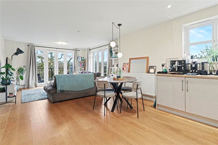 2 Bedroom Apartment For Sale In Henmead House, Renfields, Haywards Heath, West Sussex, RH16