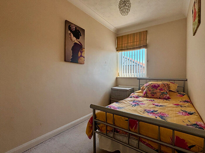 2 Bedroom End Of Terrace House For Sale In Capel Drive, Felixstowe, IP11