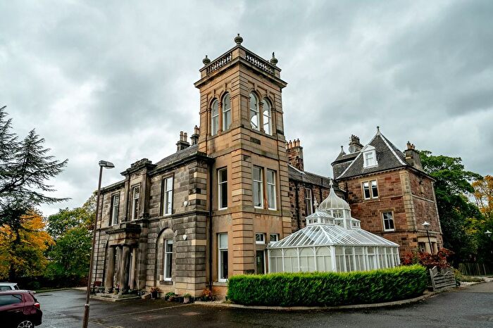 5 Bedroom Flat For Sale In Spylaw Road, Edinburgh, EH10