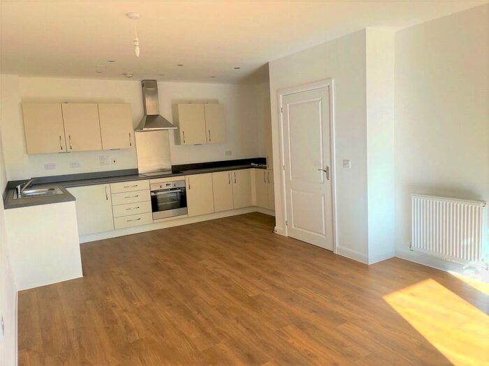 2 Bedroom Apartment To Rent In Iron Railway Close, Coulsdon, CR5