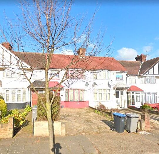 3 Bedroom Terraced House To Rent In Park View, Wembley, HA9