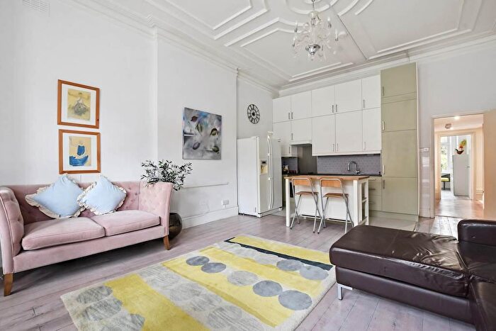 3 Bedroom Flat For Sale In Greencroft Gardens, London, NW6