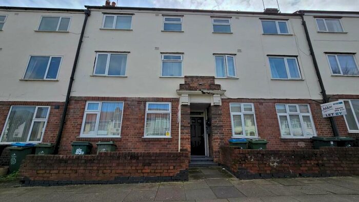 2 Bedroom Apartment To Rent In Albany Road, Earlsdon, Coventry, CV5