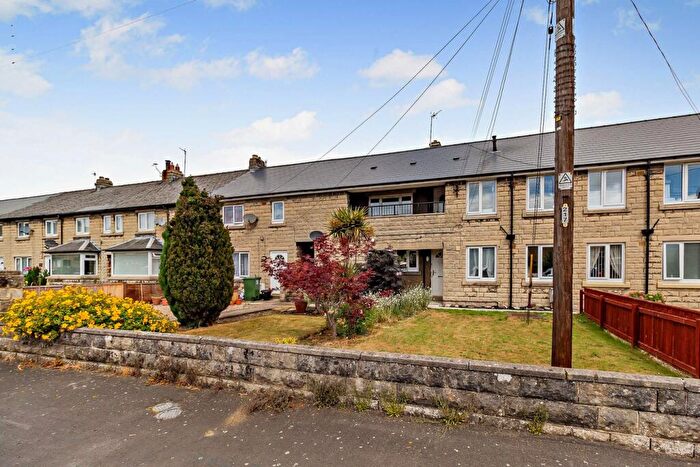 2 Bedroom Flat For Sale In The Crofts, Wolsingham, Bishop Auckland, DL13