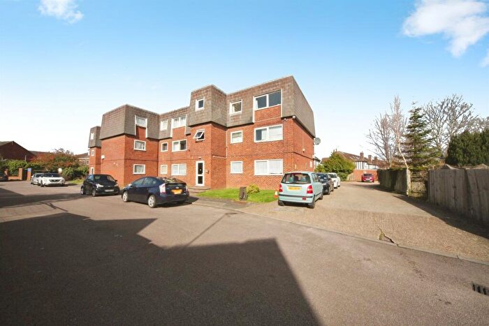 1 Bedroom Flat For Sale In Gardenia Avenue, Luton, LU3