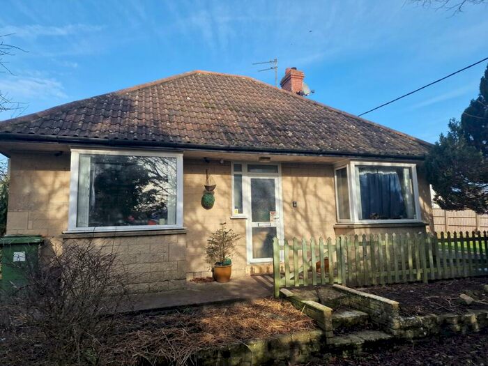 2 Bedroom Detached Bungalow For Sale In Brynhyfryd, Prestleigh, BA4