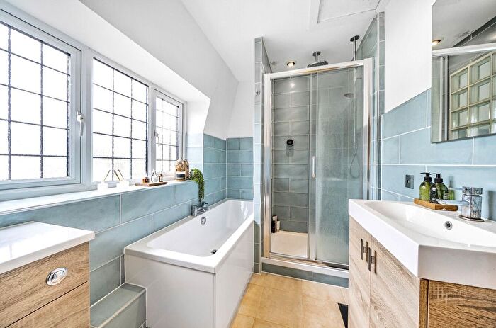 3 Bedroom Detached House For Sale In Glaziers Lane, Normandy, Guildford, Surrey, GU3