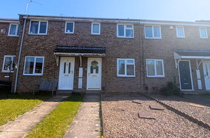 2 Bedroom Terraced House For Sale In Shetland Drive, Darlington, DL1