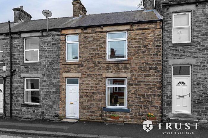 3 Bedroom Terraced House For Sale In James Street, Mirfield, WF14