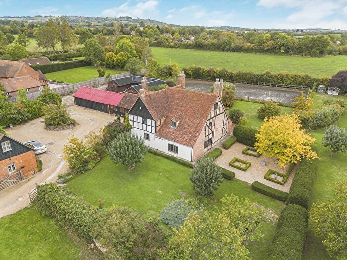 4 Bedroom Detached House For Sale In Salters Lane, Ludgershall, Aylesbury, Buckinghamshire, HP18