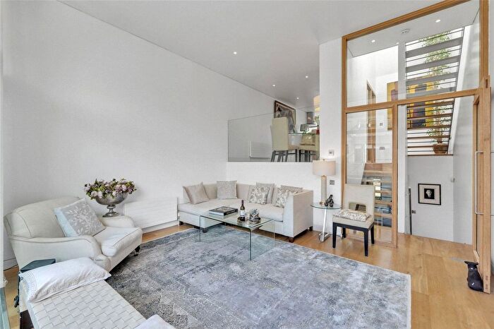 3 Bedroom Detached House To Rent In Shirland Mews, Maida Vale, London, W9