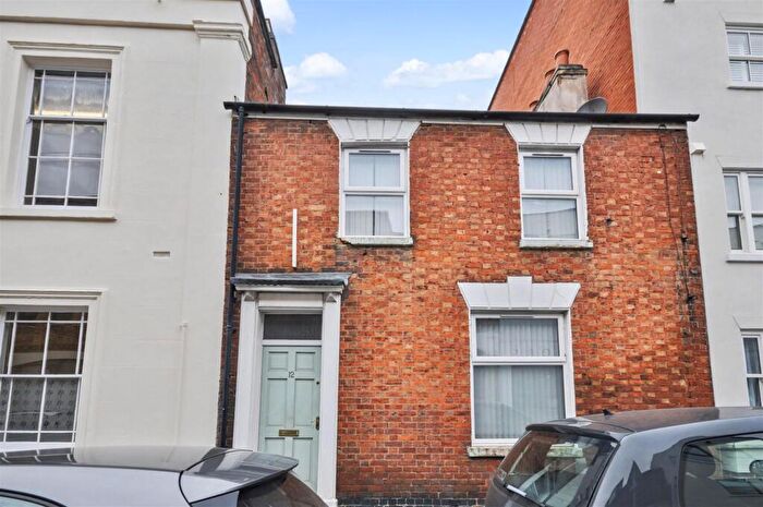 3 Bedroom End Of Terrace House To Rent In Kenilworth Street, Leamington Spa, CV32