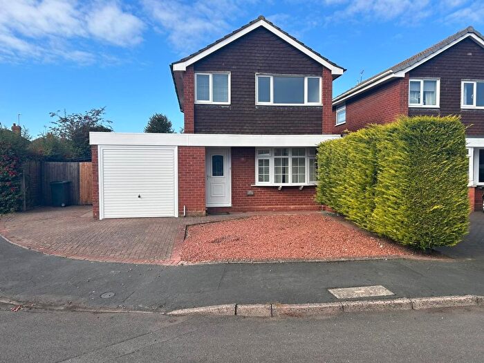 3 Bedroom Link Detached House To Rent In Maple Close, Shifnal, Shropshire, TF11