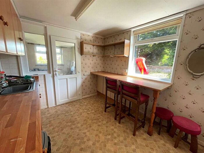 2 Bedroom Bungalow For Sale In Church Lane, Alvingham, Louth, LN11