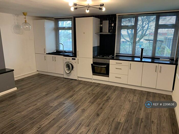 1 Bedroom Flat To Rent In Peterswood, Harlow, CM18