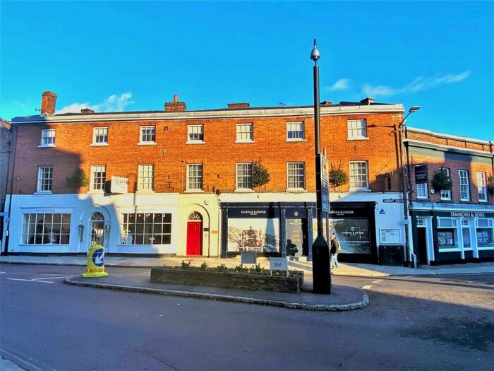 1 Bedroom Apartment To Rent In Market Square, Marlow, SL7