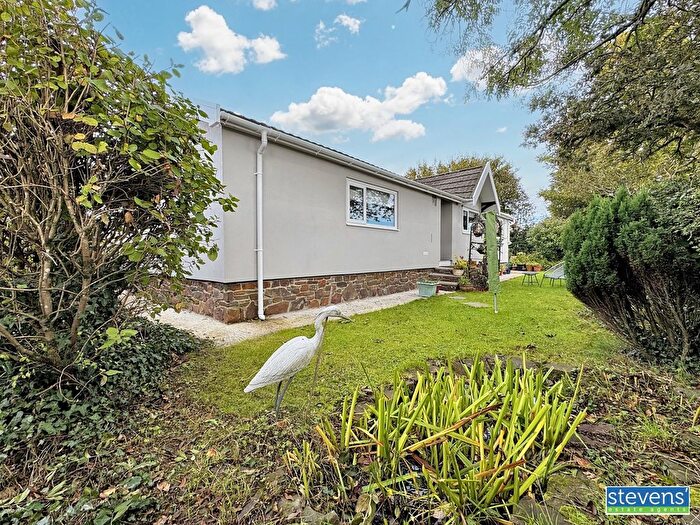 2 Bedroom Mobile/park Home For Sale In Springfield, Four Seasons Village, Winkleigh, Devon, EX19