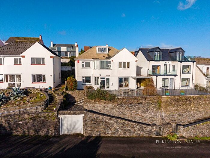 4 Bedroom Detached House For Sale In Bay View Road, Looe, Cornwall, PL13