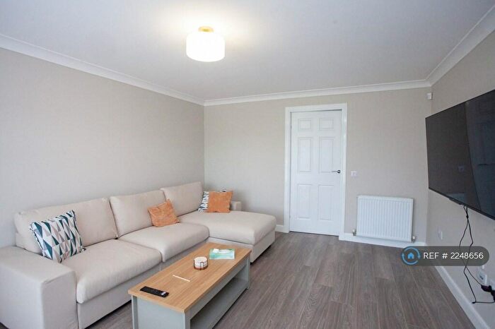 3 Bedroom Semi-Detached House To Rent In Dalrymple Crescent, Rutherglen, Glasgow, G73