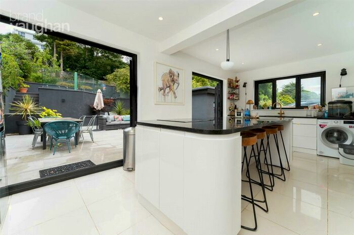 3 Bedroom Semi-Detached House To Rent In Valley Drive, Brighton, BN1