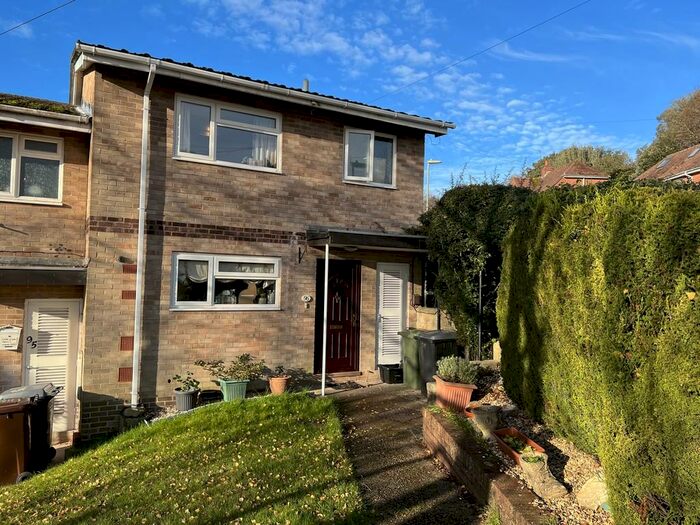 4 Bedroom End Of Terrace House To Rent In Thurmond Crescent, Winchester, SO22