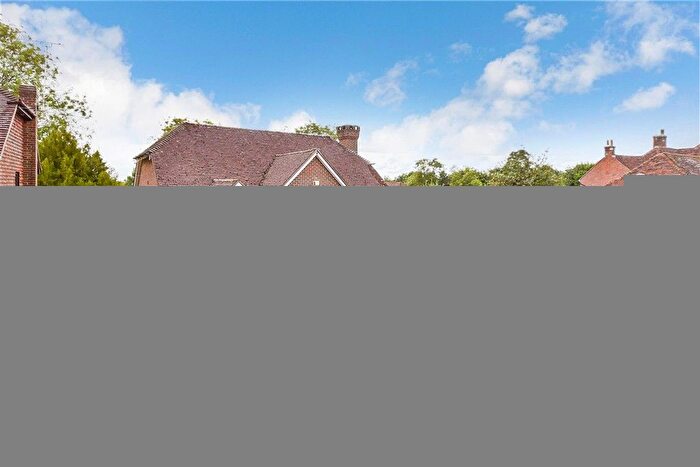 5 Bedroom Detached House For Sale In Woodchurch Road, Tenterden, Kent, TN30