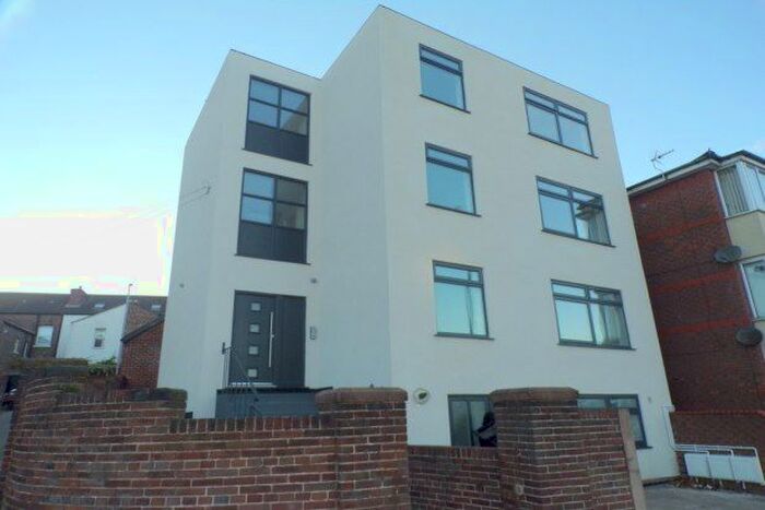2 Bedroom Flat To Rent In Seabank Road, Wallasey, CH44