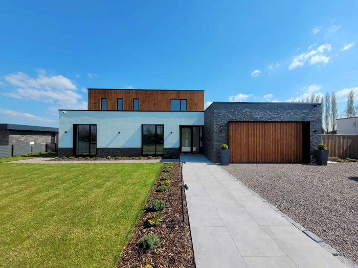 5 Bedroom Detached House For Sale In Shuthonger, Tewkesbury, Gloucestershire, GL20