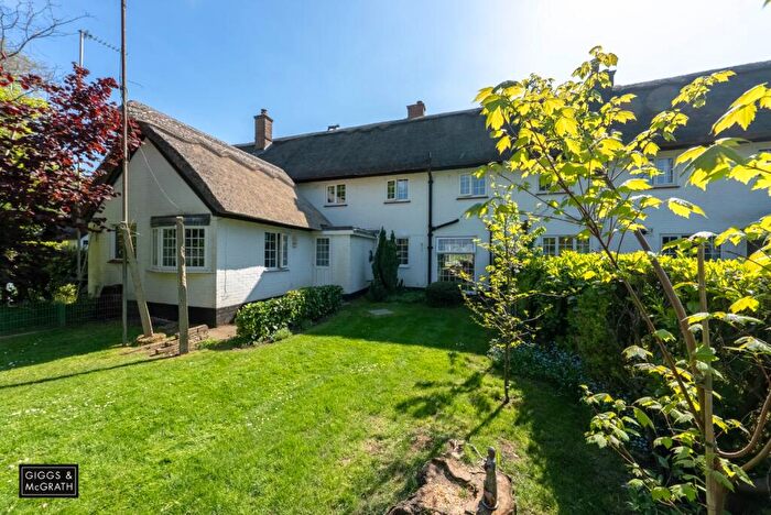 3 Bedroom Terraced House For Sale In Rideaway Drive, Hemingford Abbots, Huntingdon, Cambridgeshire, PE28