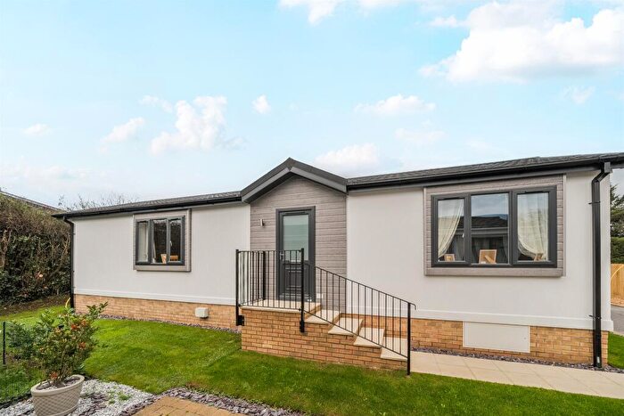 2 Bedroom Park Home For Sale In Manor Farm Park, East Stoke, Wareham, BH20