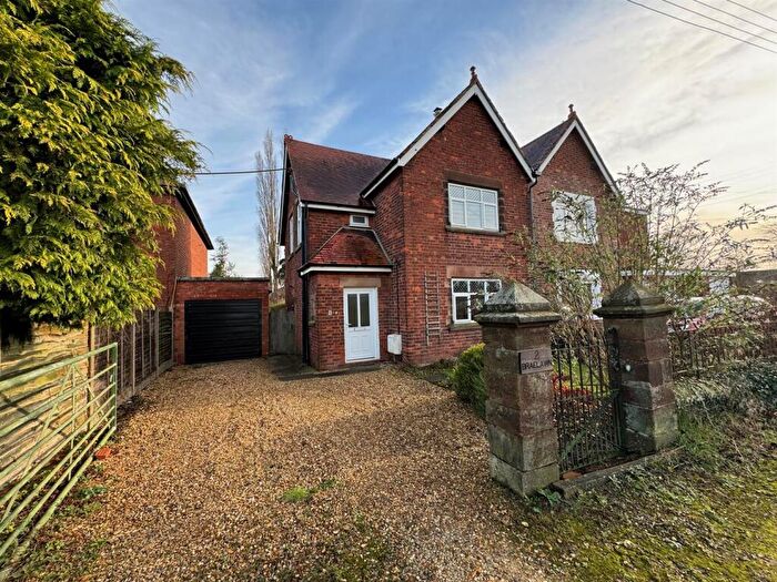 2 Bedroom House To Rent In Dunston, Stafford, ST18