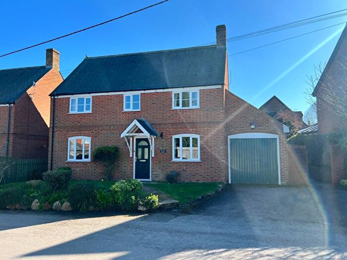 4 Bedroom Detached House For Sale In West End Lane, West End Lane, Bishopstone, Swindon, SN6