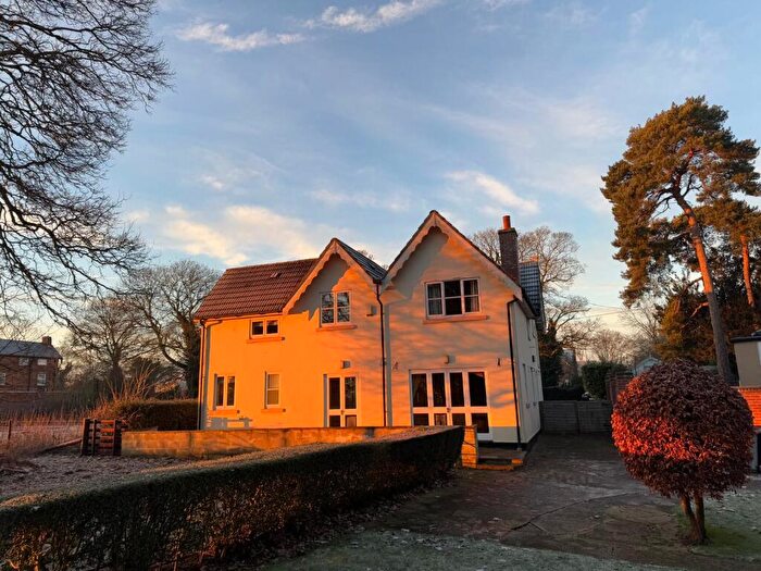 4 Bedroom Detached House To Rent In Uppingham Road, Oakham, LE15