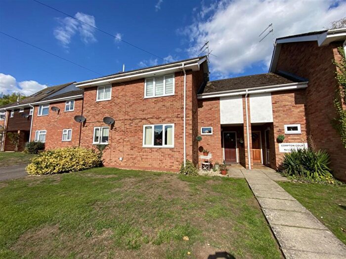 2 Bedroom Flat For Sale In Watery Lane, Shipston-on-Stour, CV36